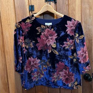 Coldwater Creek Velvet Floral Crewneck Top - Blue with Pink Flowers